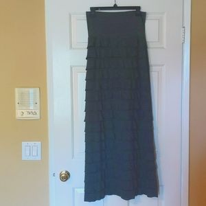Like new Max Studio maxi "bandage" skirt sz  L
